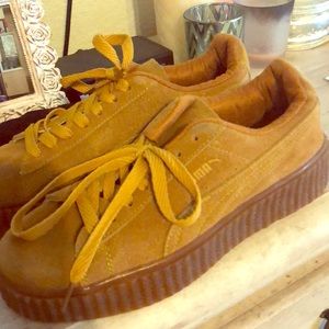 Fenty puma shoes
